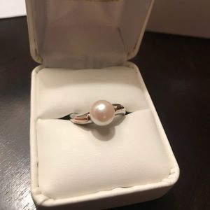 Valentines Day New Pearl in white gld & rose gld